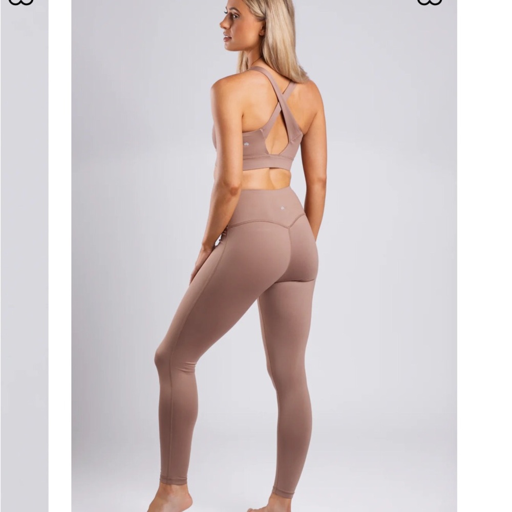 High-Waist Sculpting Leggings in Taupe Booty by Brabants S
